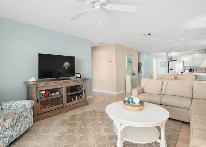 Holiday home Beautiful 3 Bedroom With Bay Views, Indoor And Outdoor Pools! Ocean City