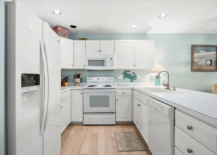 Holiday home Beautiful 3 Bedroom With Bay Views, Indoor And Outdoor Pools! Ocean City