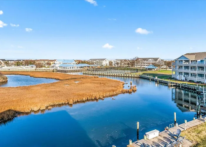 Beautiful 3 Bedroom With Bay Views, Indoor And Outdoor Pools! Holiday home Ocean City